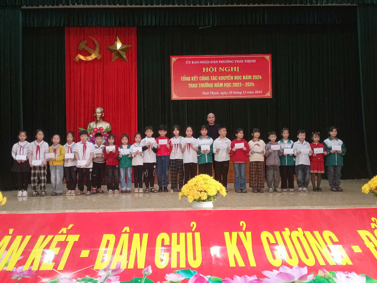 UBND phường Thái Thịnh tổ chức Hội nghị tổng kết công tác khuyến học năm 2024 và phương hướng hoạt động năm 2025