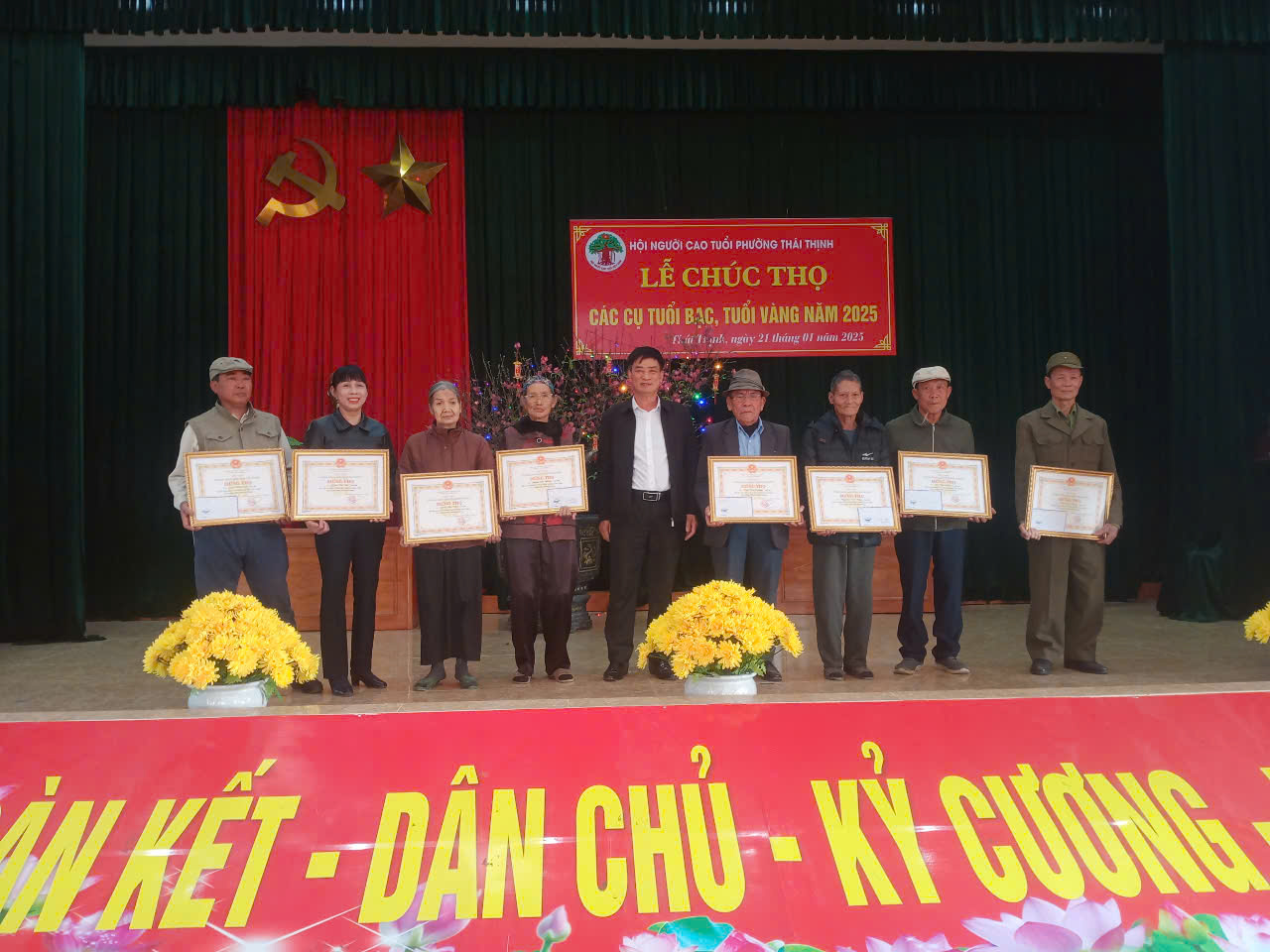 Phường Thái Thịnh tổ chức lễ mừng thọ Xuân Ất Tỵ năm 2025